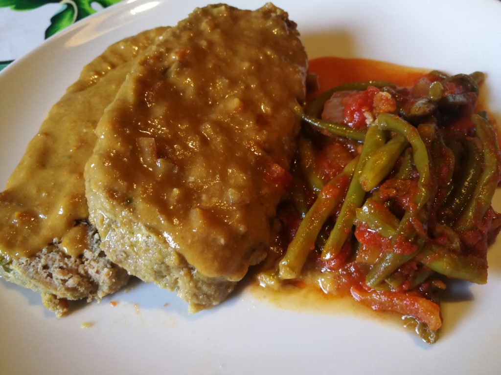 meatloaf with sauce